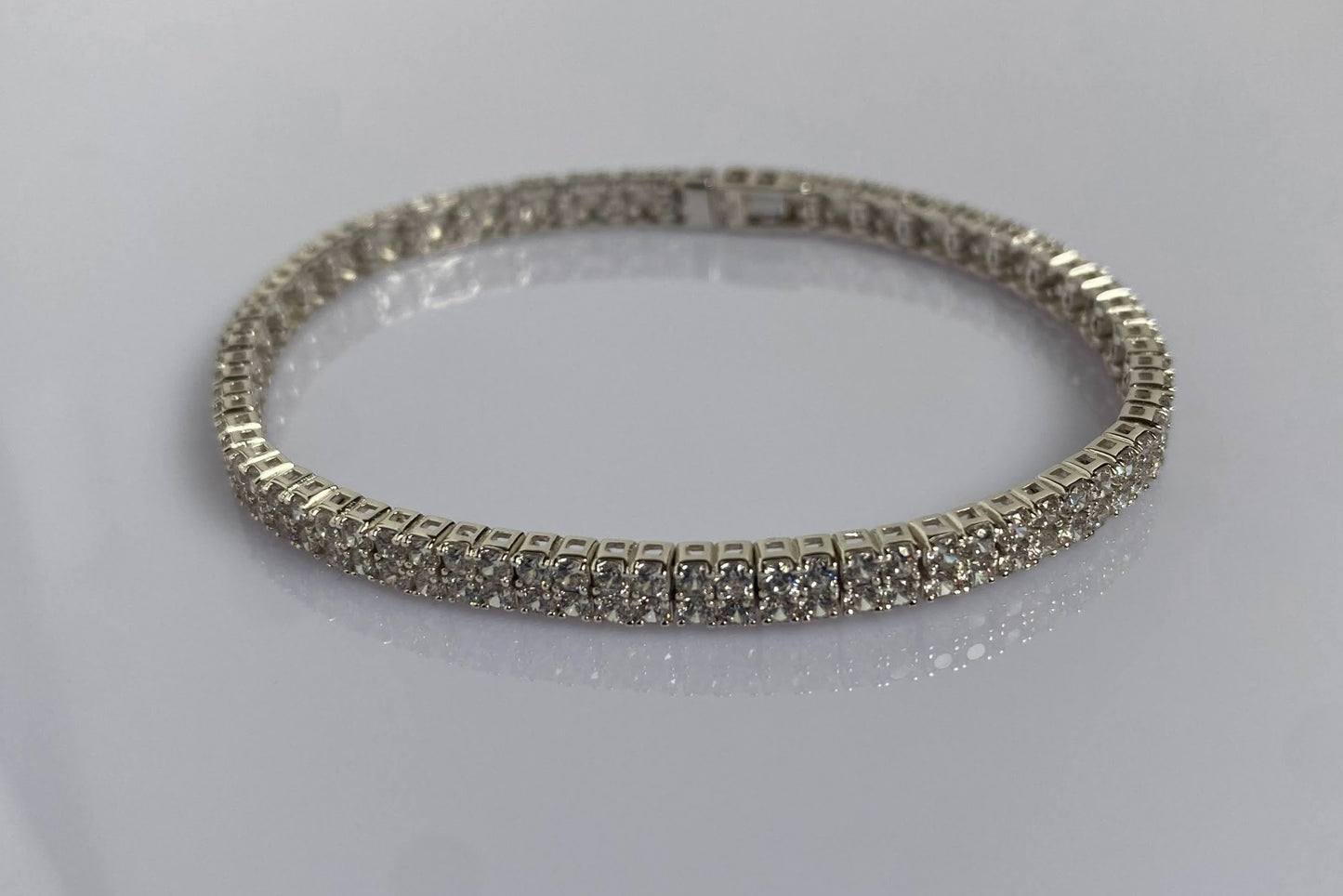Match Point 2.0. Bracciale tennis in argento 925 con due file di zirconi bianchi da 2 mm