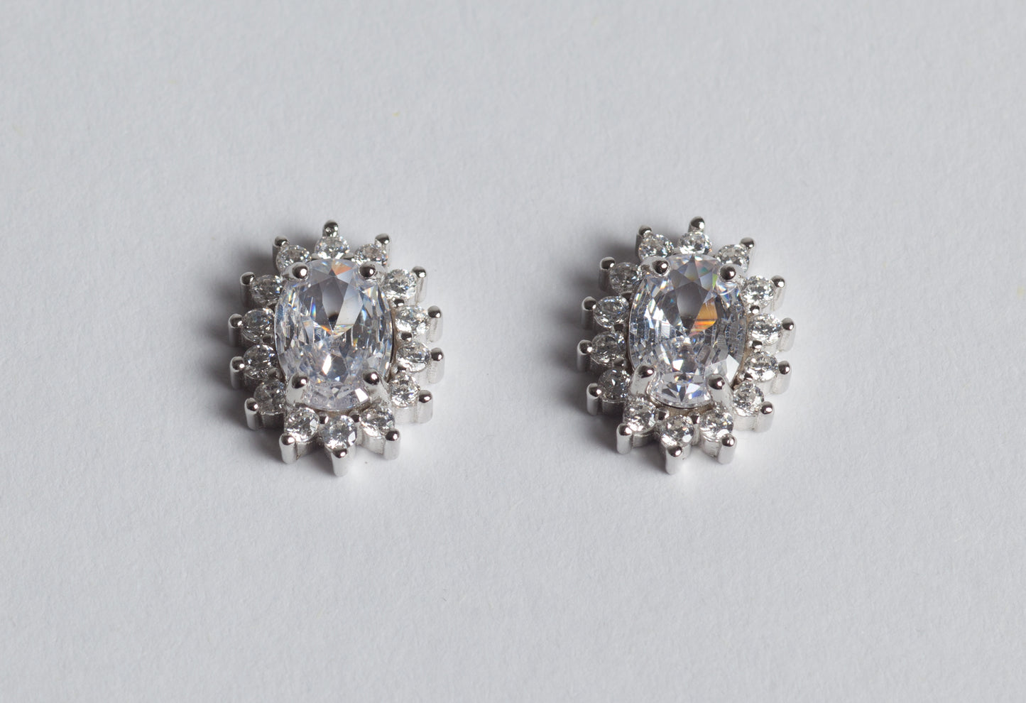 Lady Orecchini in argento 925 rodiato e zirconi